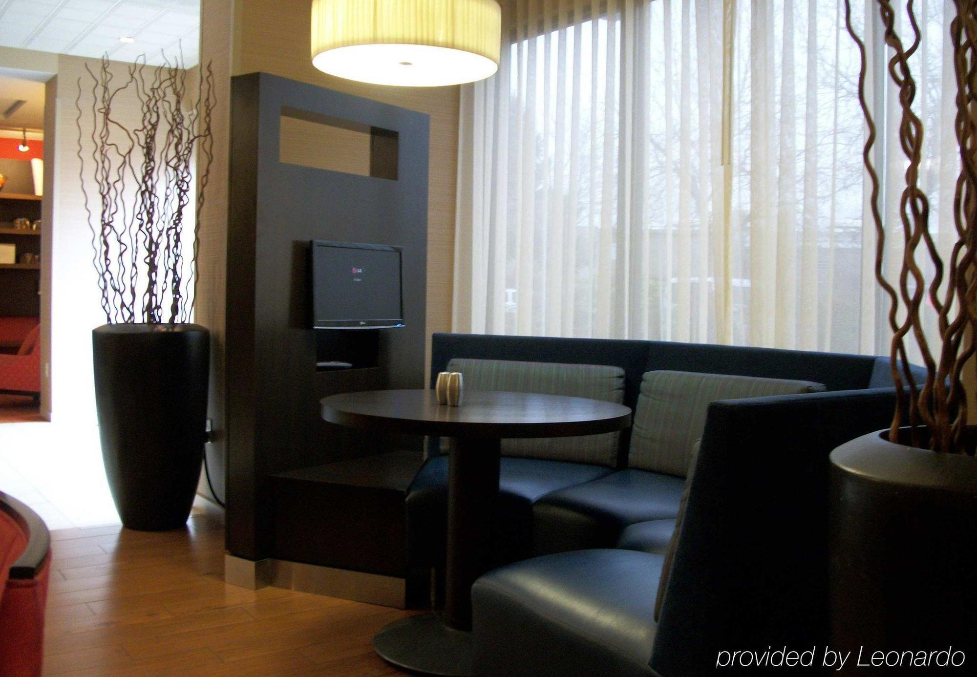 Hotel Courtyard By Marriott Airport Portland